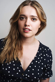 Aimee Lou Wood - Poster 1