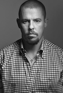 Alexander McQueen (I) - Poster 1