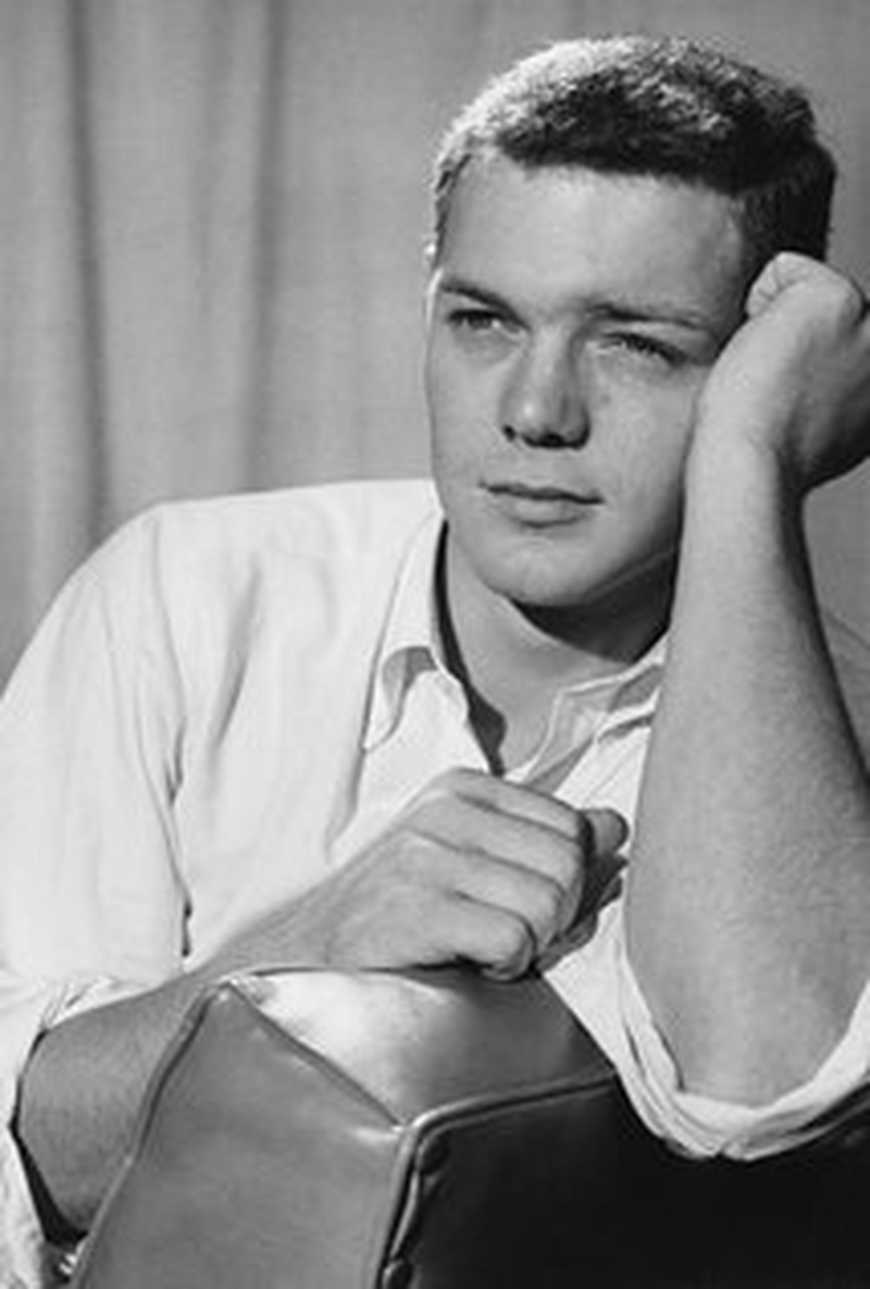 James MacArthur - Foto 2