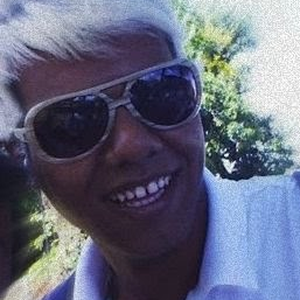 Foto de perfil de Dennis