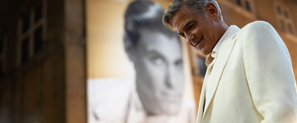 Jay Kelly, com George Clooney, ganha data de estreia e 1ª imagem