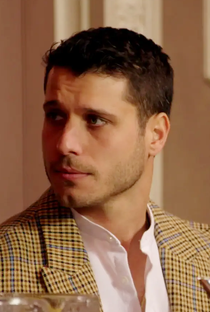 Cody Calafiore - Poster / Capa / Cartaz - Oficial 1