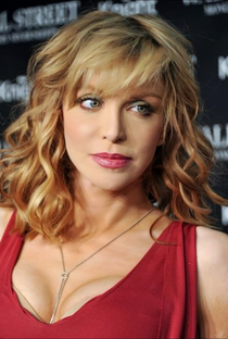 Courtney Love - Poster 1