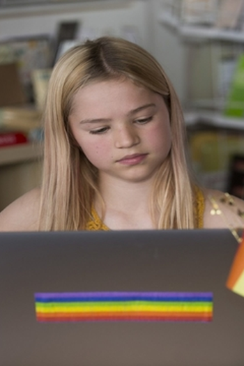 Poster de Episódio Mighty Rebekah (2019)