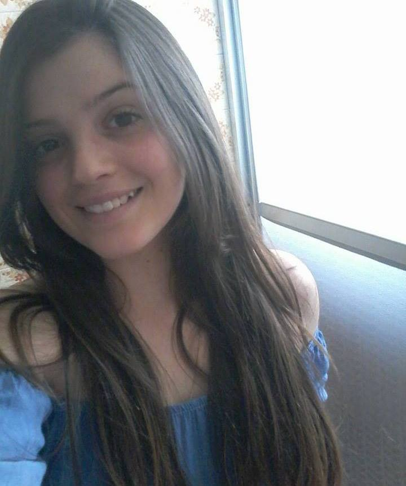 Camila Meneguetti - Foto 2