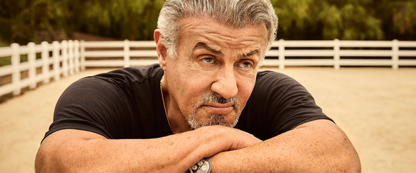 Sylvester Stallone abandona Nova York em protesto contra novas políticas do prefeito Zohran Mamdani