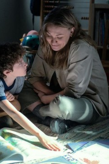 Poster de Episódio Think About the Bubbles (2024)