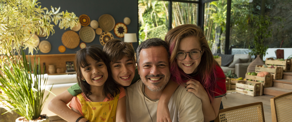 'Um Tio Quase Perfeito 2' tem participação especial de Danton Mello