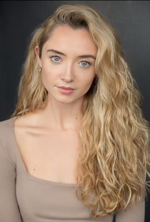 Ella Starbuck - Poster 1