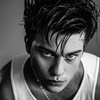 Nicholas Galitzine - Foto 3