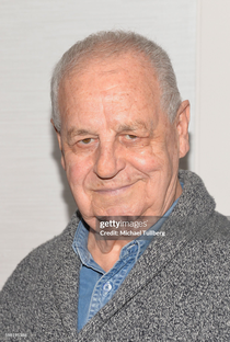 Paul Dooley - Poster / Capa / Cartaz - Oficial 1