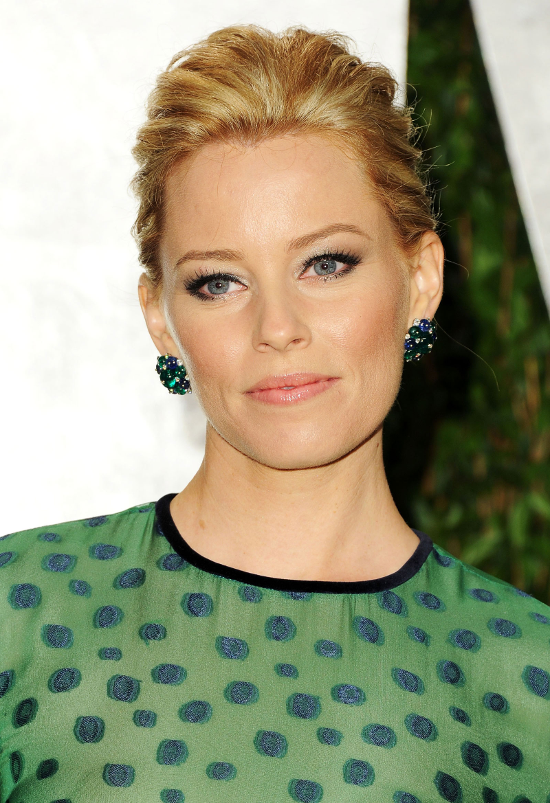 Elizabeth Banks - Foto 7