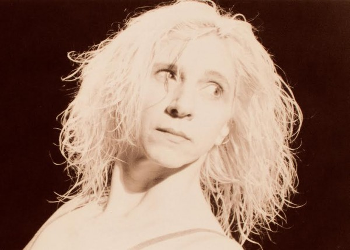 Denise Stoklos - Foto 1