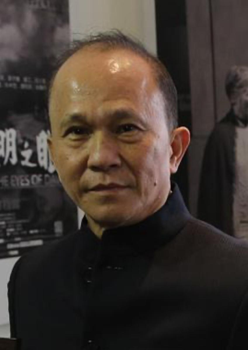 Bruce Le - Foto 1