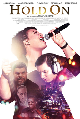 Poster 1 de Filme Hold On (2017)