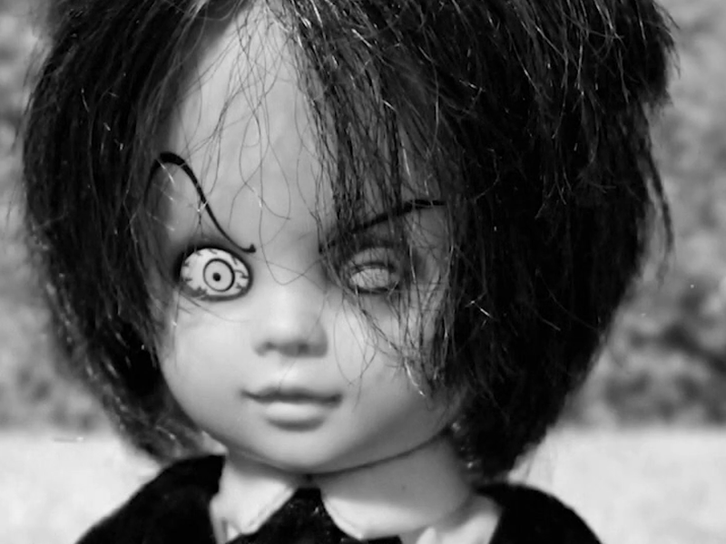 Foto 1 de Never Steal from the Dead