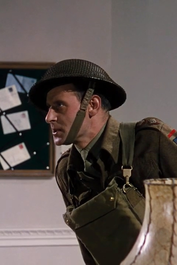  de Filme The World Is Rich (1947)