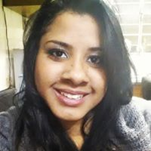 Foto de perfil de Cláudia