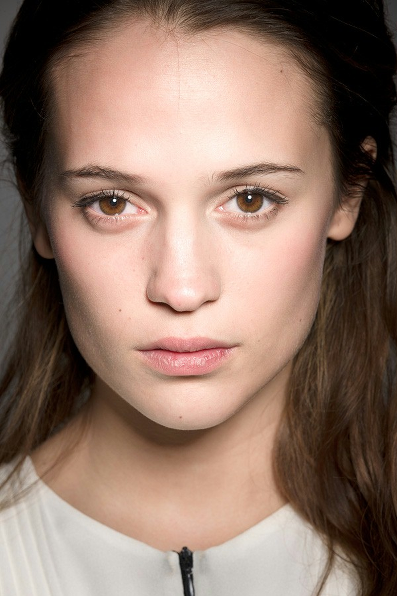 Alicia Vikander - Foto 27