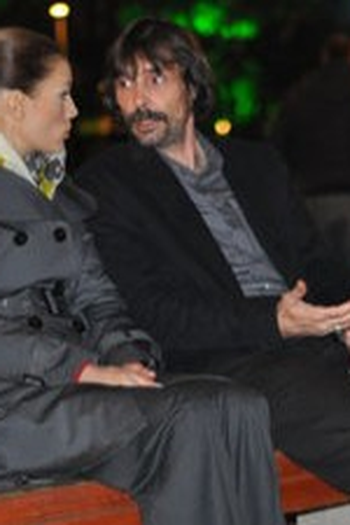 Poster de Episódio Kayıp Yaşamlar (2010)