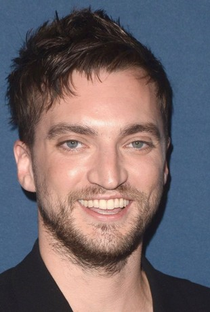 Richard Harmon - Poster 1