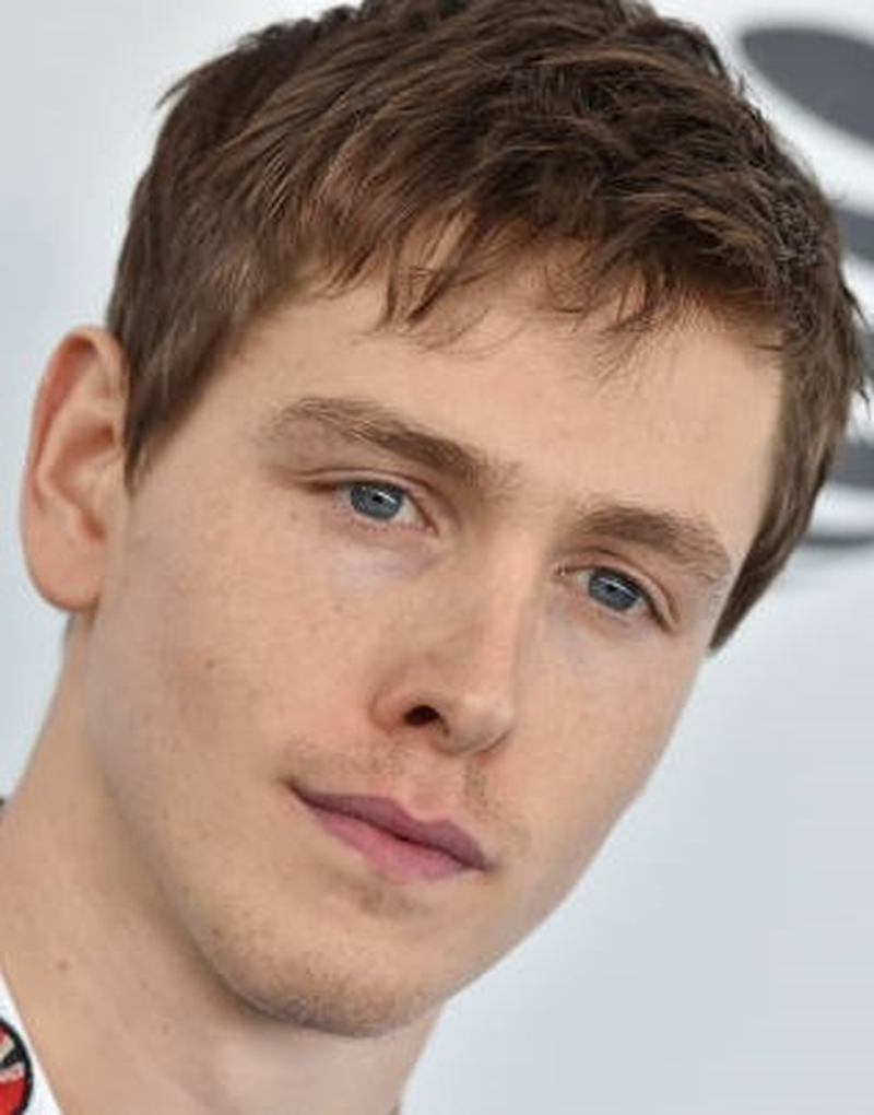 Harris Dickinson - Foto 1