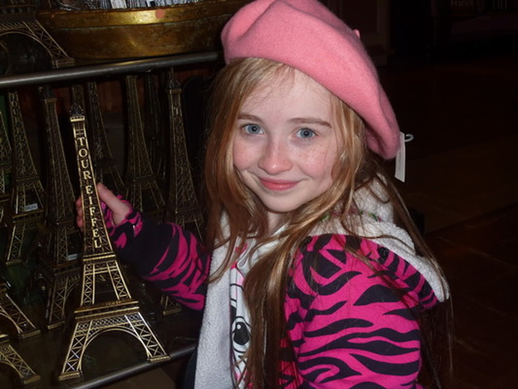 Sabrina Carpenter - Foto 17