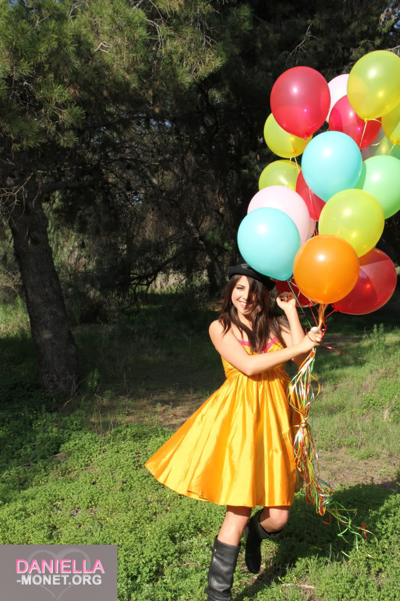 Daniella Monet - Foto 5