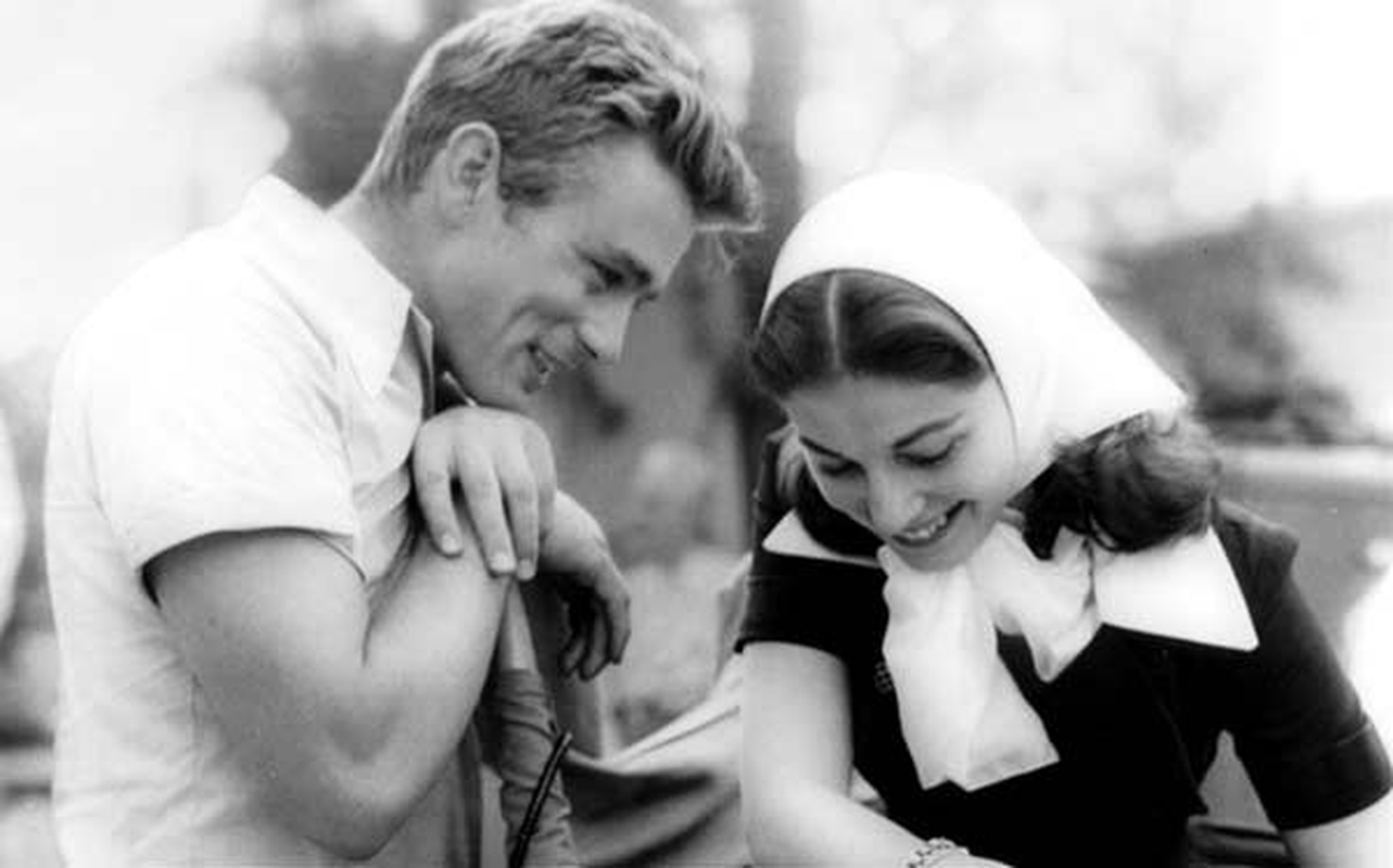 James Dean - Foto 1
