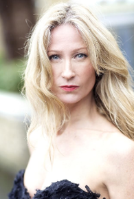 Angela Dixon