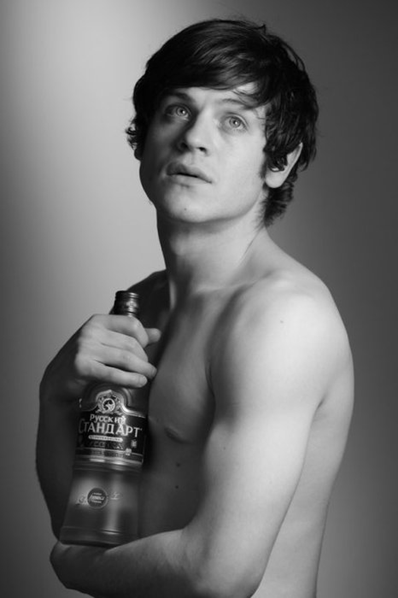 Iwan Rheon - Foto 3