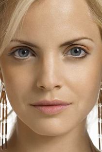 Mena Suvari - Poster / Capa / Cartaz - Oficial 7