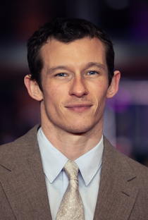 Callum Turner - Poster 1