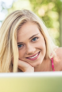 Leah McNamara | Artista | Filmow