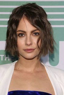 Willa Holland - Poster 9