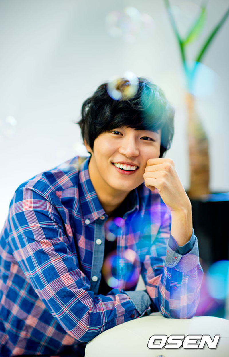Yoon Shi Yoon - Foto 17