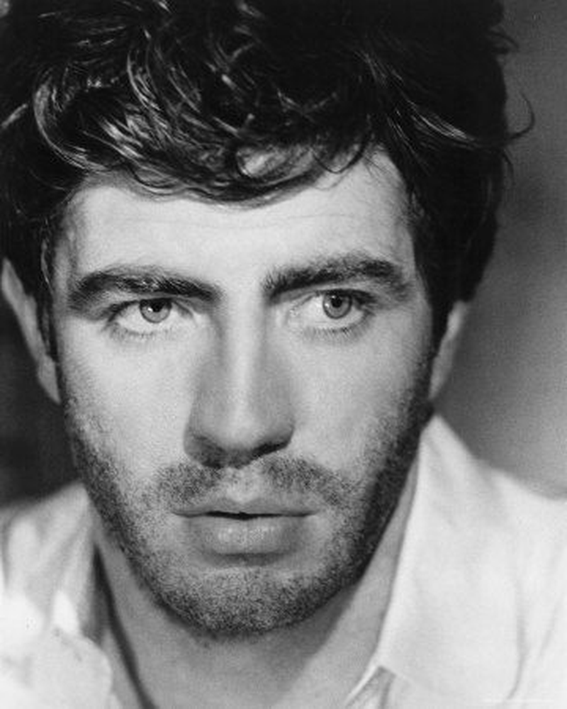 Alan Bates - Foto 4