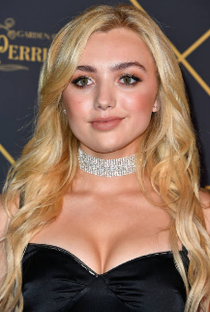 Peyton List (II) - Poster 3