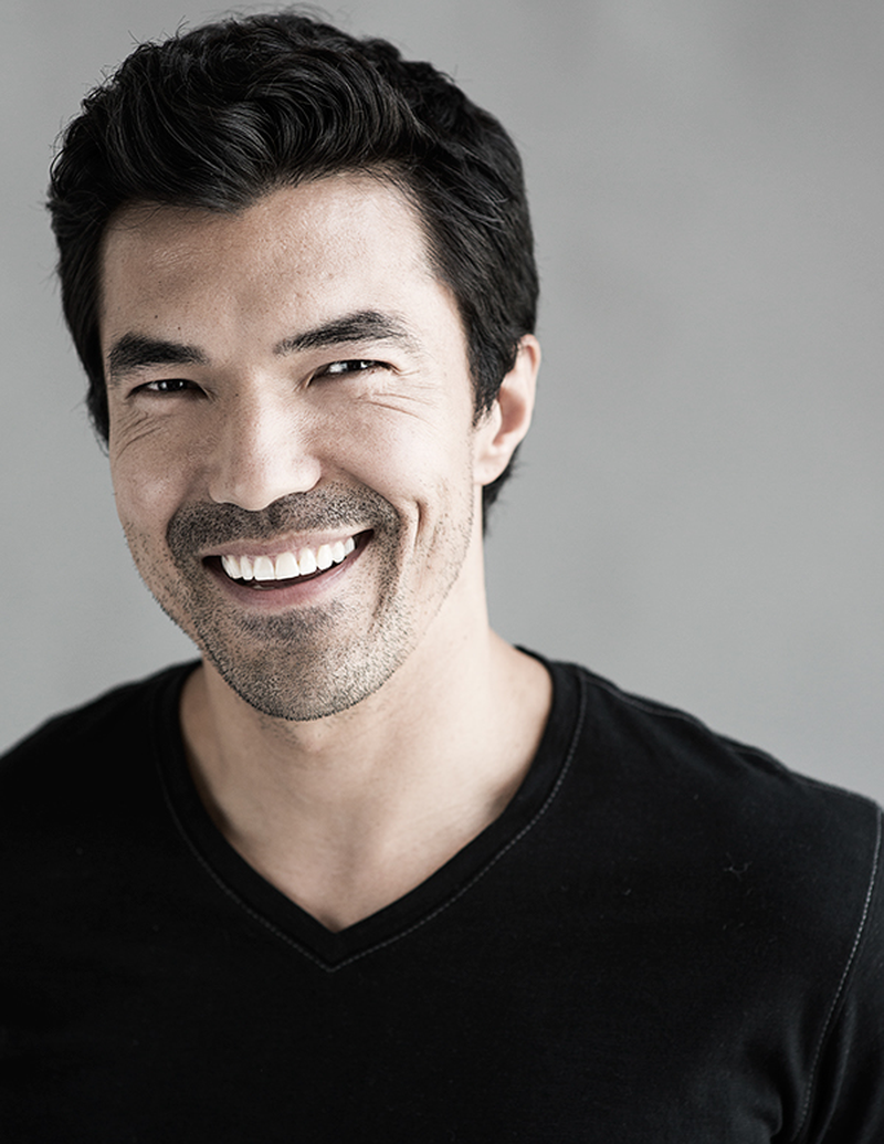 Ian Anthony Dale - Foto 1