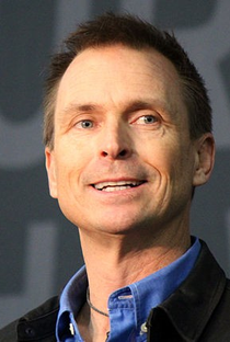 Phil Keoghan - Poster 1