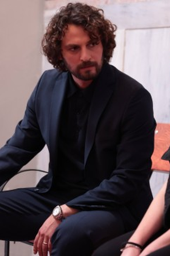 Poster de Episódio 36. Bölüm (2021)