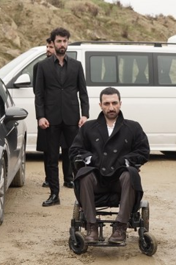 Poster de Episódio 4. Bölüm (2024)