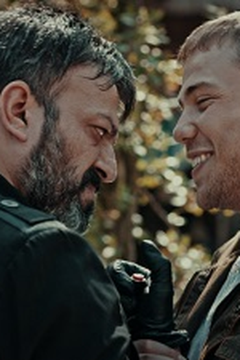Poster de Episódio 11. Bölüm (2017)
