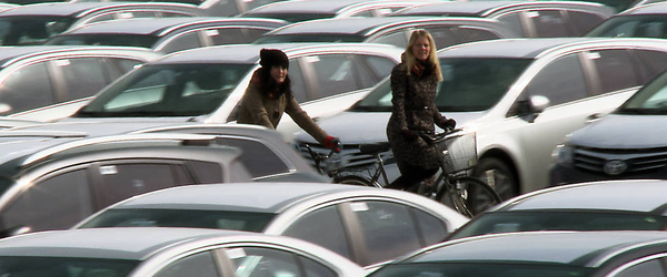 'Bikes vs Carros' mostra a convivência dos veículos nas cidades