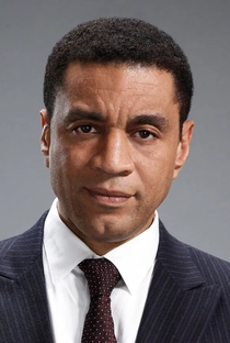 Harry Lennix - Poster 1