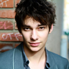Devon Bostick - Foto 6