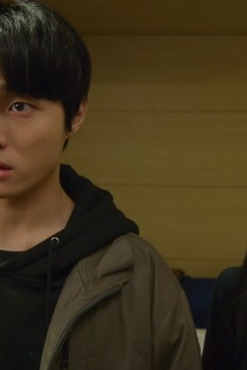 Poster de Episódio 8화 (2023)