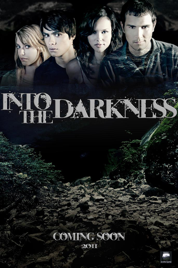 Poster de Filme Into the Darkness  (2014)