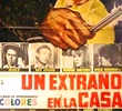 Un extraño en la casa