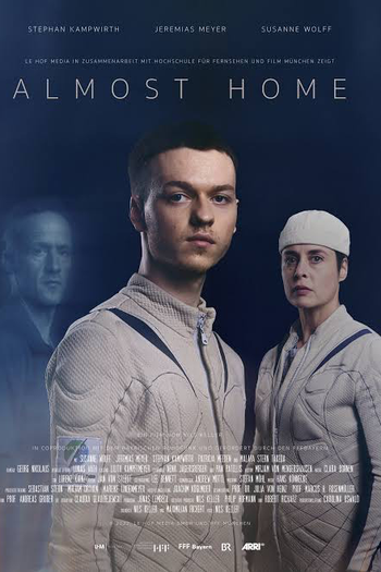 Poster de Curta Almost Home (2022)